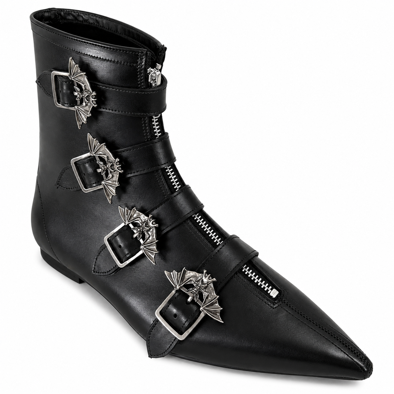 Evie - 4 Bat Buckle Pike