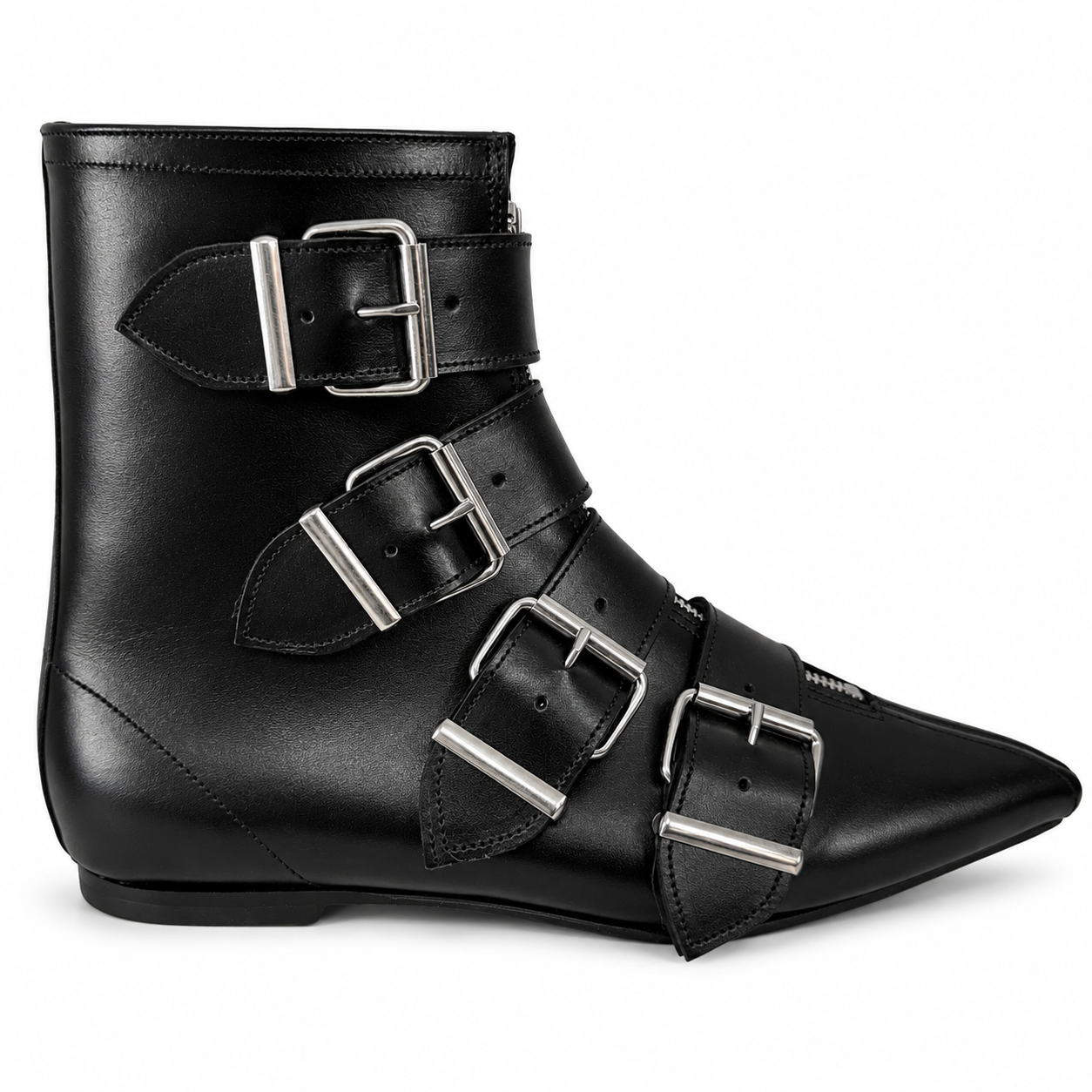 Evie - 4 Grande Buckle Pike