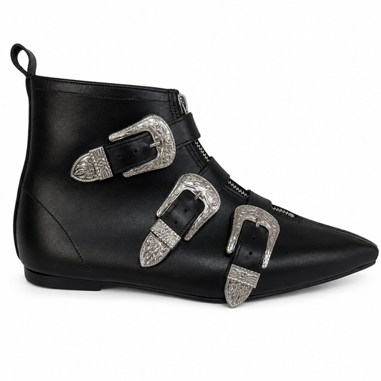Thea - 3 Cowboy Buckle Pike